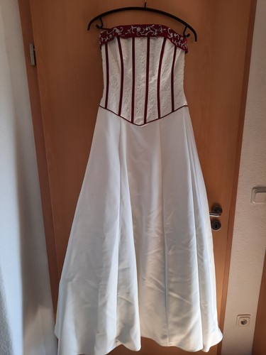 Brautkleid ivory rot - brautkleid,