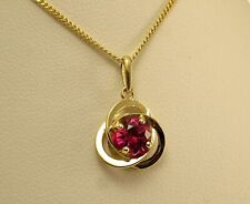 333 Gelbgold 8 Karat Gold Kette mit Anhaenger Knoten Zirkonia rubin