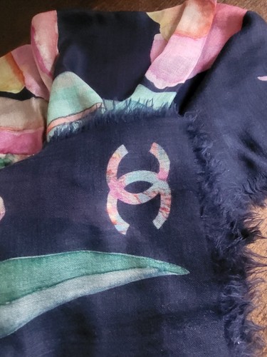 Chanel schal kaschmir und - chanel,