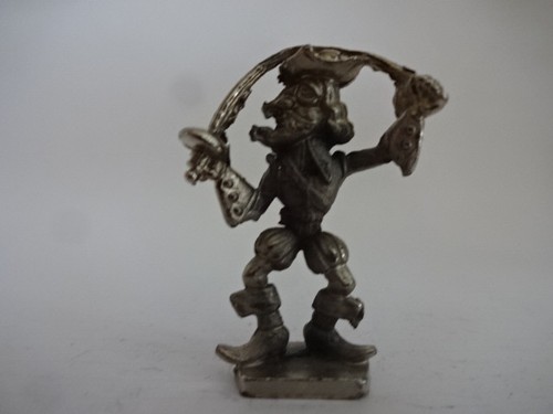 Metallfiguren serie - serie, "