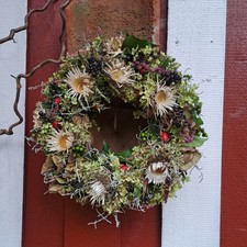 Kranz mit Silberdistel