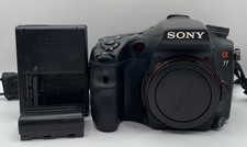 Sony Alpha A77 SLT-A77V - 24,3MP Digitalkamera Body - ohne Objektiv - Akku Ladeg