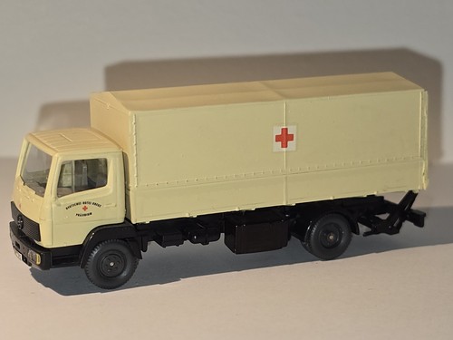 Wiking mercedes drk - wiking,, mercedes,