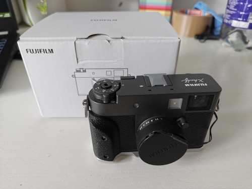 Fujifilm half - fujifilm, (anthrazit)