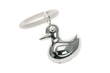 Babyrassel Ente am Beissring versilbert - Silberrassel Ente am Ring