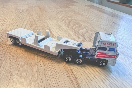 Matchbox daf 3300 space cab - space,