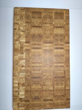 Handgefertigtes Stirnholz