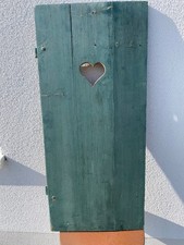 Alter Brettladen mit Herz