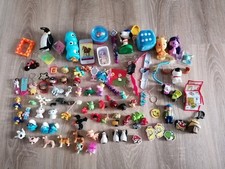 Kleine Spielzeug Figuren 95