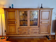 Wohnzimmerschränke (2 Sideboards, 1 Schrank), altdeutscher Stil, nussbaumfarbig