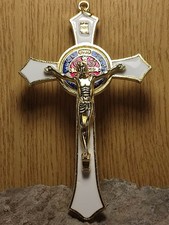 Kruzifix Kreuz in Gold Weiß