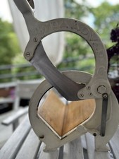 Brotschneider von Danish Raadvad Vintage