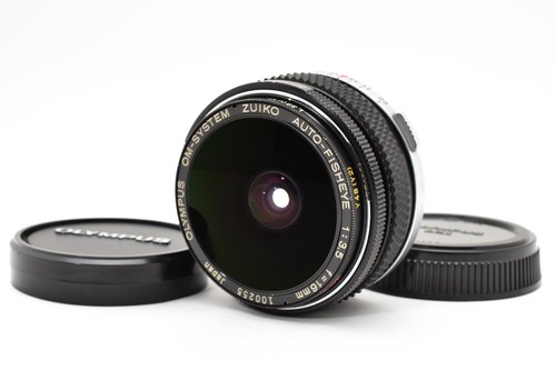 Fast neuwertig olympus - [fast, neuwertig]