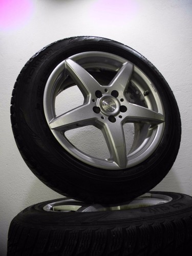 Winterreifen 215 r17 - 4,