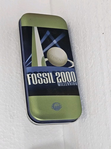 Fossil 2000 millennium - ,