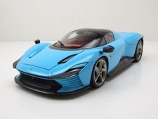 Ferrari Daytona SP3 blau