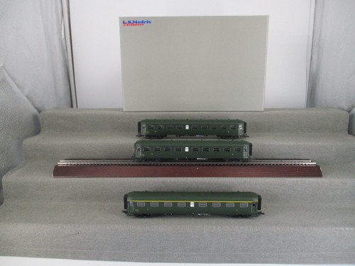 Models spur h0 - l.s., 40