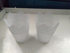 2 weiße Kerzenhalter mit Lochmuster Skurar von Ikea ca. 11 cm hoch 