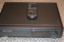 Panasonic NV-FS100 S-VHS Videorekorder mit  Fernbedienung DEFEKT an Bastler