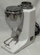 QUAMAR M80 Espressomühle Malwerk Mühle Weiß