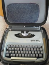 uralte  CONSUL Schreibmaschine aus 60 er Jahren 231.2  mit Koffer