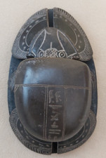 Skarabäus Handarbeit