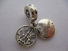 Pandora Disney Parks -