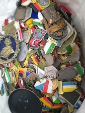 Wanderorden Konvolut 1 Kg zum Teil defekt über 100 Kg vorhanden