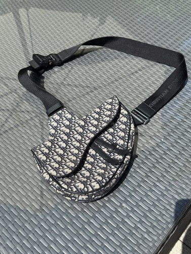 Dior saddle bag - dior,