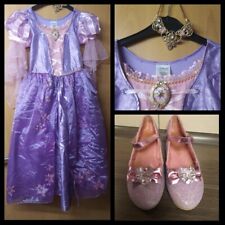 Disney Store Rapunzel  Neu verföhnt  Rapunzel Kostüm für Kinder Gr 9/10 140cm