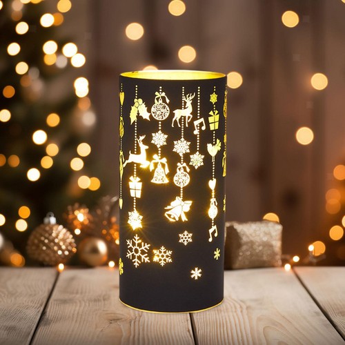 Weihnachtsdekoriertes licht - weihnachtsdekoriertes,