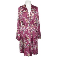 Madeleine, Morgenmantel