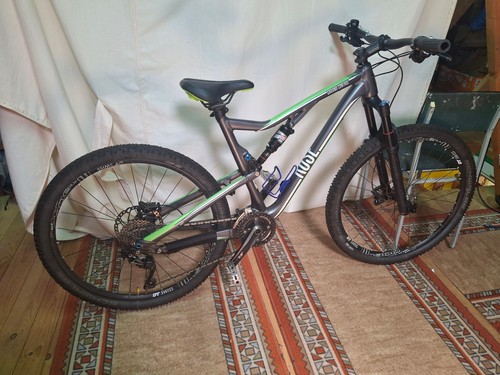 Mtb fully rose - rose, ground