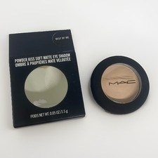 Mac powder kiss - kiss, soft