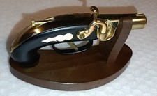 Funktionierendes Benzin Tisch