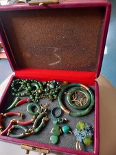 Enorme Sammlung von Schmuck