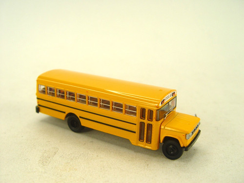 School bus dodge 600 - -,