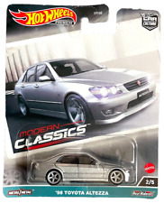 Hot Wheels '98 Toyota Altezza Modern Classics 2/5 1:64 Modellauto LEXUS IS 200