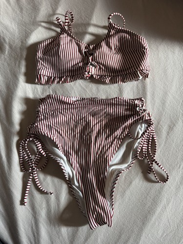 Bikini oberteil und unterteil - bikini,