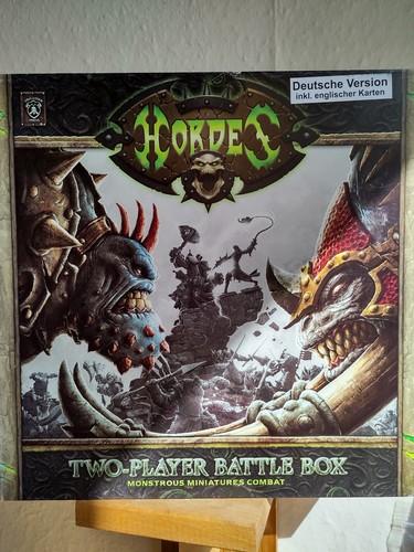 Hordes two player battle - player, box