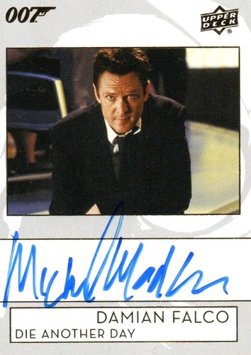 Upper deck james bond - deck,