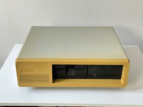 Vintage ibm clone - ibm, xt