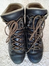 Bergschuhe- und Wanderschuhe