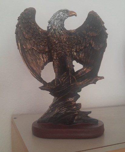 Grosse adler figur eagle - grosse, /