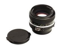 Nikon Standard Objektiv Nikkor 1.8 / 50 mm MF für Nikon F Mount AIS