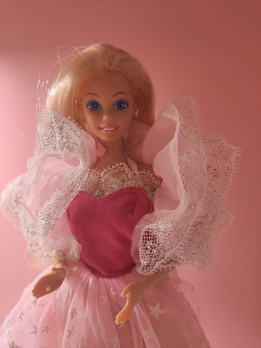 Barbie dreams glow - barbie,