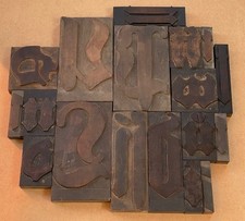 Konvolut Holzlettern Fraktur alte Drucklettern Druckerei Lettern Holzbuchstaben-