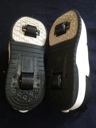 Schuhe mit rollen von - schuhe,