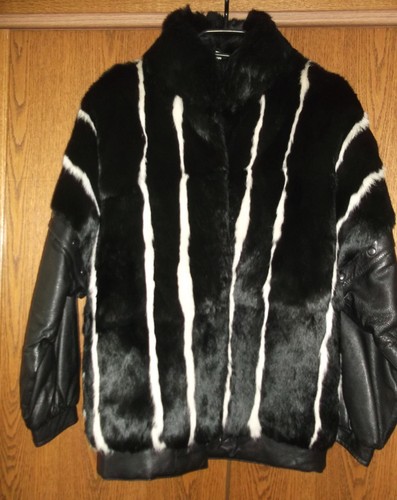 Pelzjacke schwarz weiß