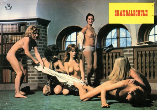 Skandalschule 1 aushangfoto - 1,